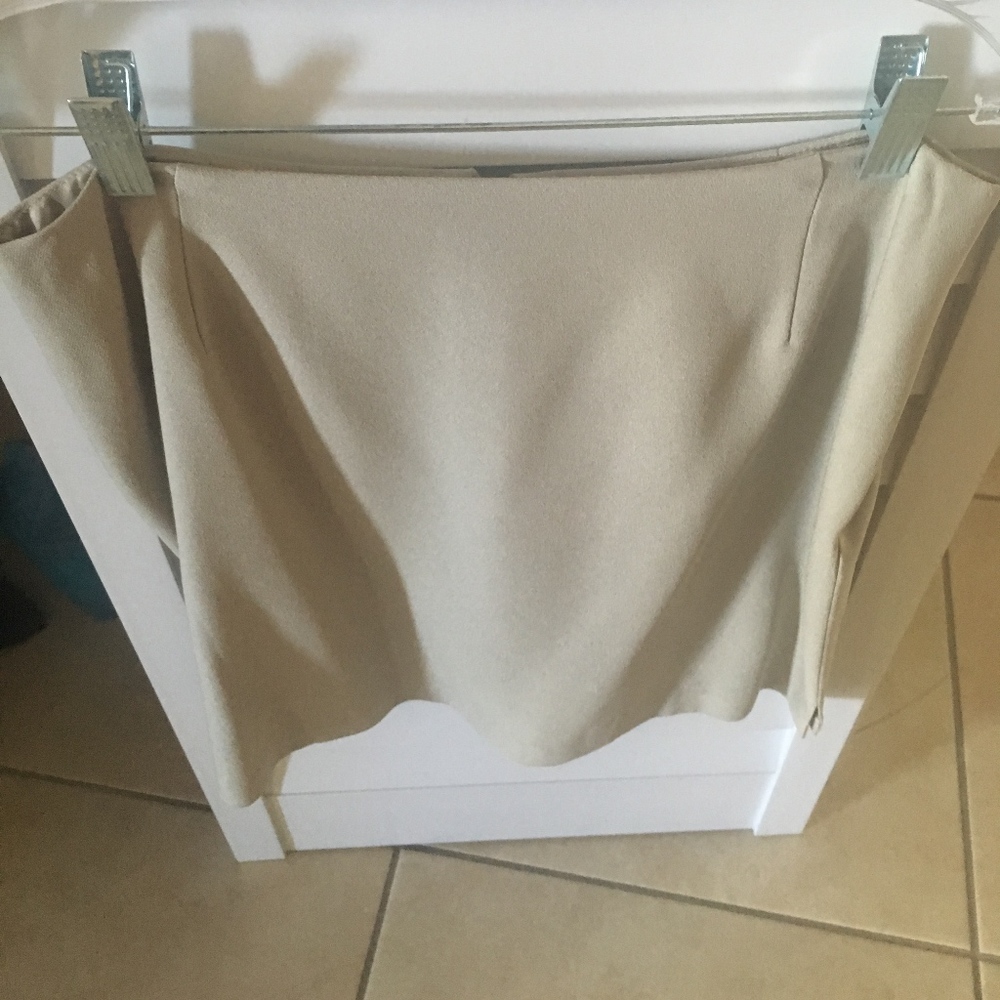 Taupe Mini Skirt Crepe w Lining